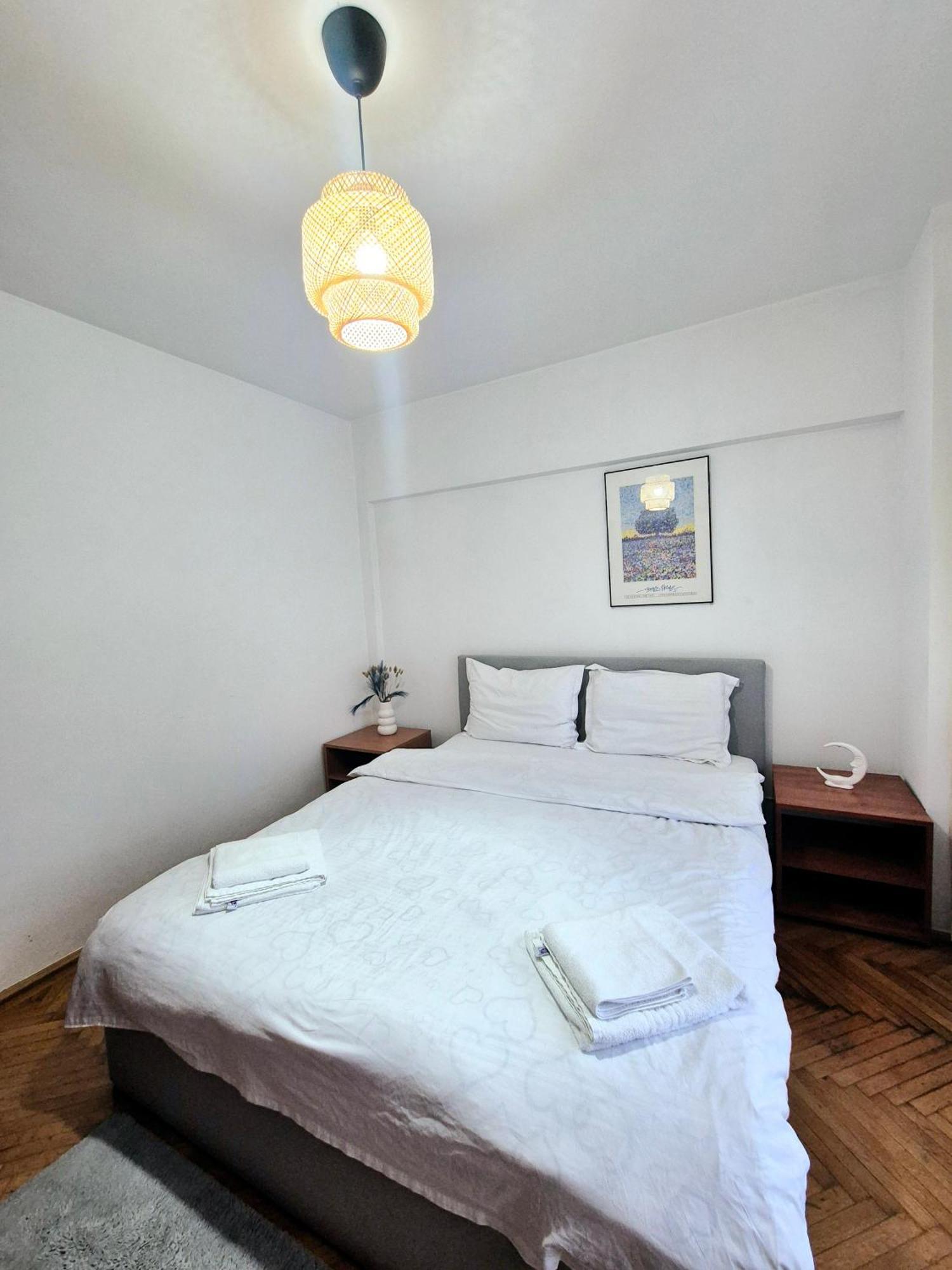 Tranquil Unirii Residence - Elegant & Spacious Living With Parking Steps From Parliament Bukarest Eksteriør billede